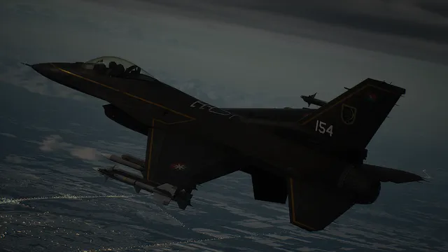 Vespa's F-16C Fighting Falcon